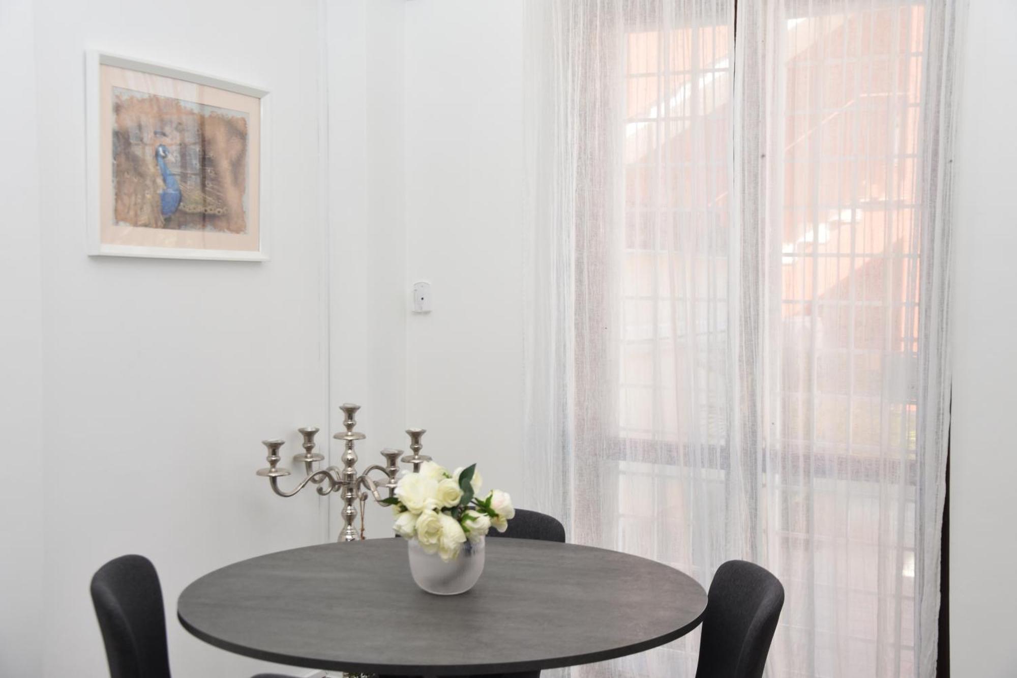 Diasof Apartments Рим Екстериор снимка